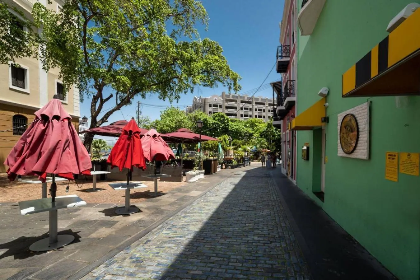 Modern 4-Bedroom Penthouse In Historic Old San Juan 0*,